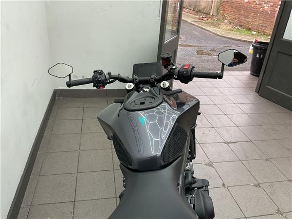 2025 YAMAHA MT-09 Y-AMT
