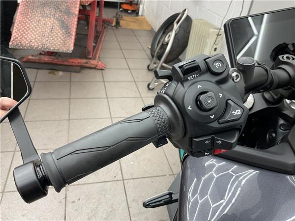 2025 YAMAHA MT-09 Y-AMT