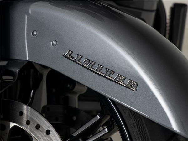 New Harley-Davidson FLHTK Ultra Limited Solid Colour Blacked out