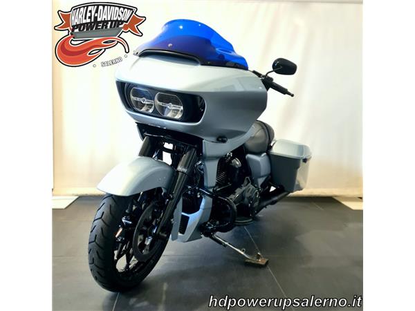 HARLEY-DAVIDSON ROAD GLIDE