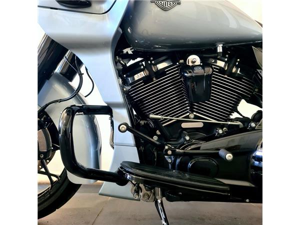 HARLEY-DAVIDSON ROAD GLIDE