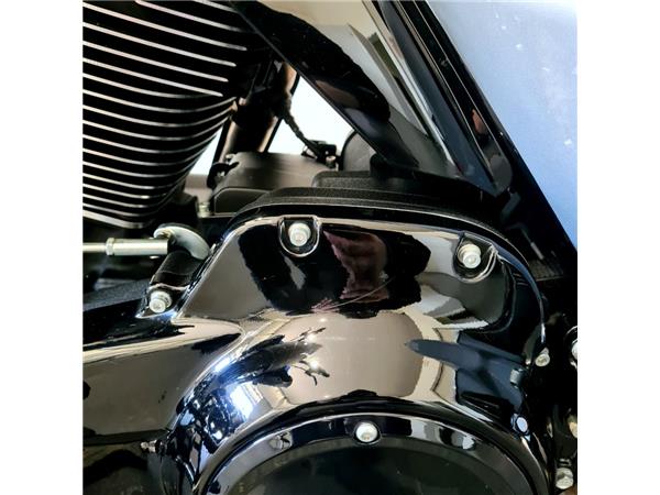 HARLEY-DAVIDSON ROAD GLIDE