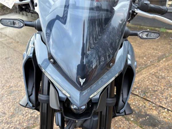 2025 Yamaha MT-03 GREY