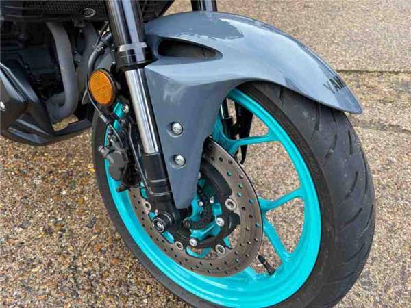 2025 Yamaha MT-03 GREY