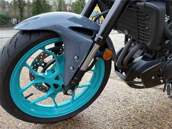 2025 Yamaha MT-03 GREY