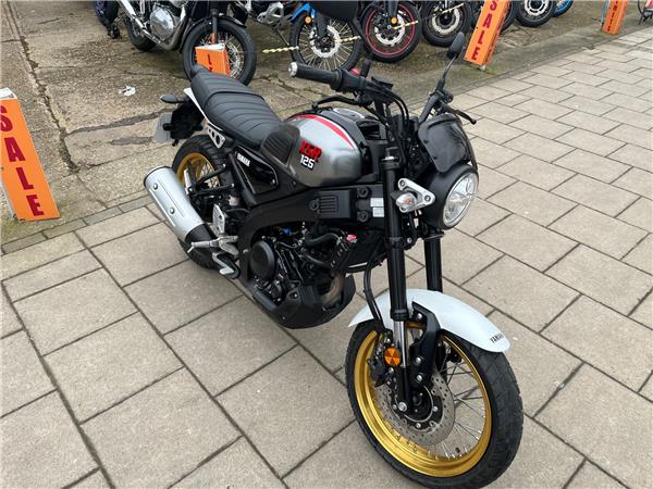 2025 Yamaha XSR125