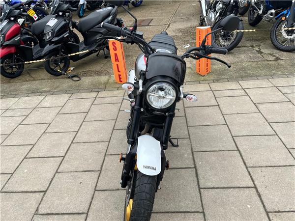 2025 Yamaha XSR125