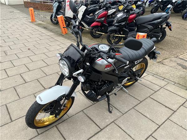2025 Yamaha XSR125