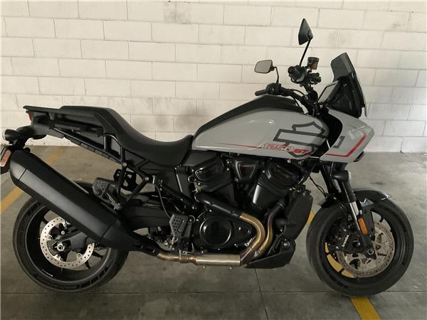2025 Pan America 1250 ST