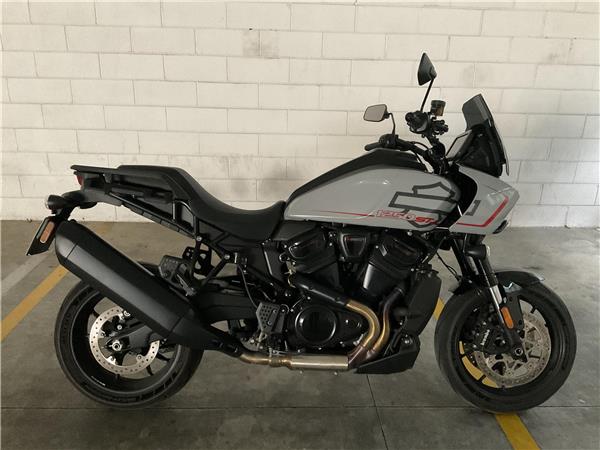 2025 Pan America 1250 ST