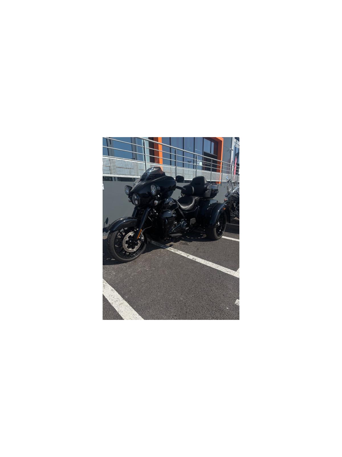 2025 HARLEY-DAVIDSON TRI GLIDE