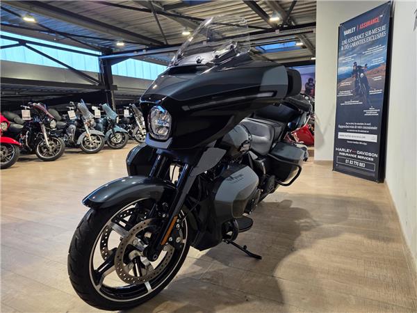 2025 HARLEY-DAVIDSON STREET GLIDE