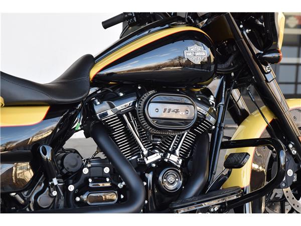 FLHXS Street Glide Special