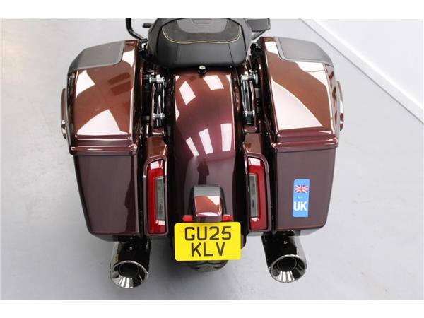 2024 Harley-Davidson CVO Street Glide