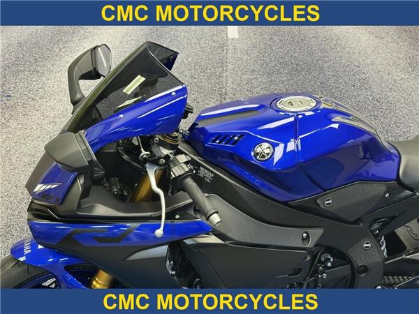  Yamaha R1 R1