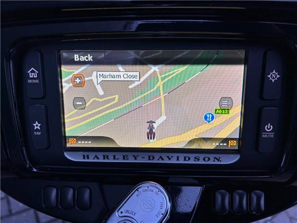 2016 HARLEY-DAVIDSON TOURING FLHX STREET GLIDE