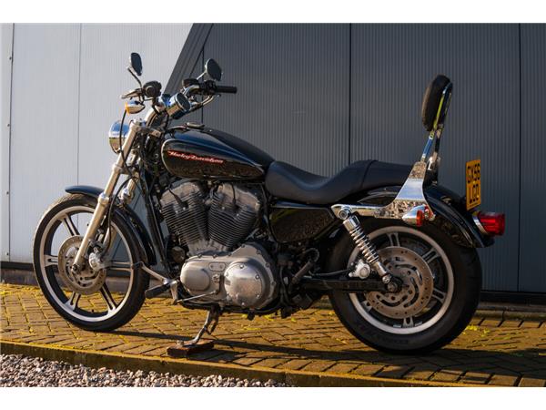 2007 Harley-Davidson Sportster 883 Custom