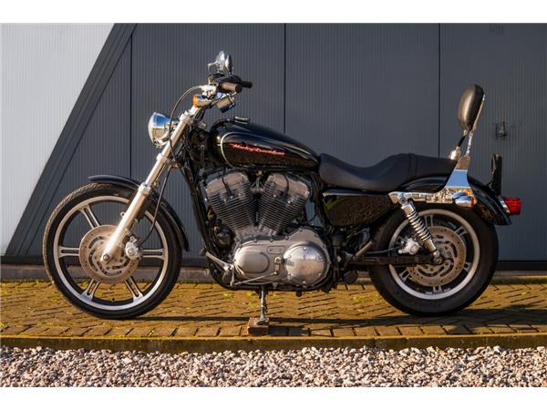 2007 Harley-Davidson Sportster 883 Custom