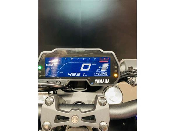 2022 Yamaha MT125 BLUE