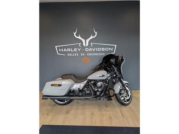 2025 HARLEY-DAVIDSON STREET GLIDE