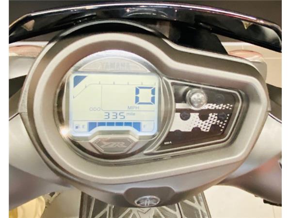 New Yamaha RAYZR RED