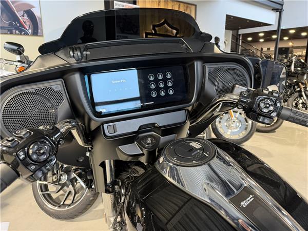 2024 HARLEY-DAVIDSON STREET GLIDE