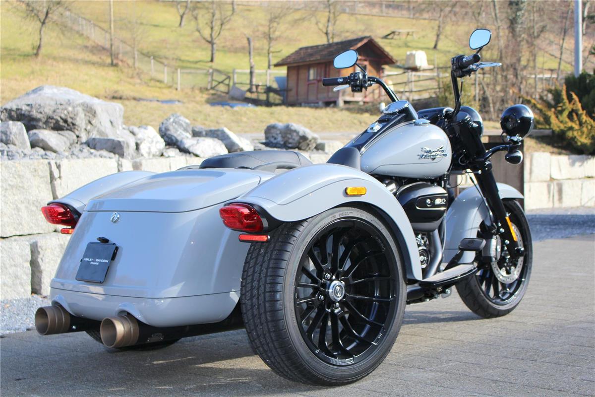 2025 harley-davidson FLRT Freewheeeler
