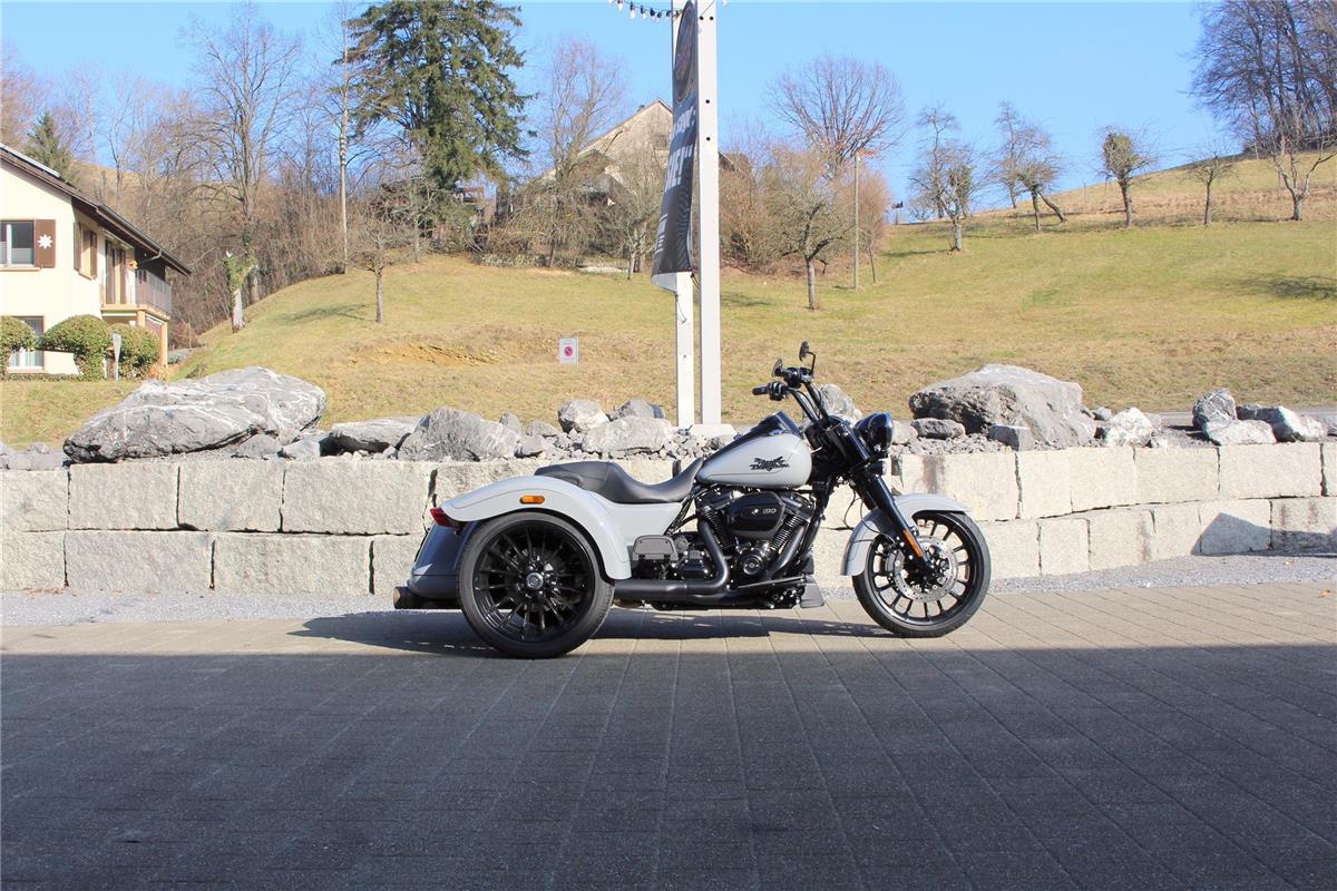 2025 harley-davidson FLRT Freewheeeler