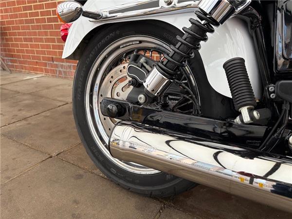 2015 HARLEY-DAVIDSON DYNA FXDL LOW RIDER