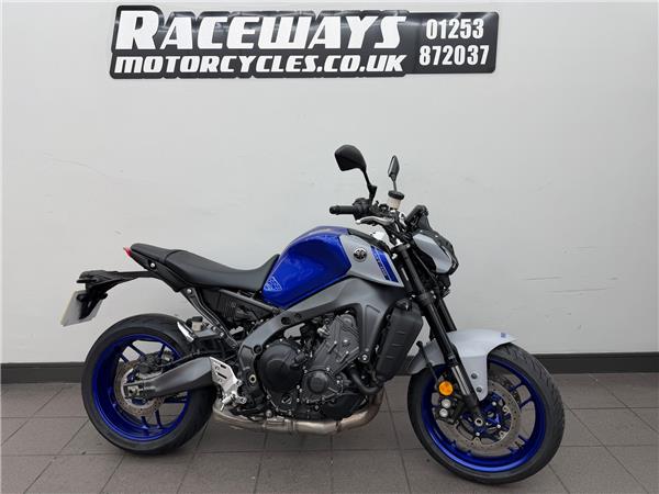2021 YAMAHA MT-09