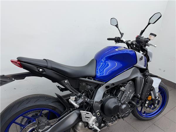 2021 YAMAHA MT-09