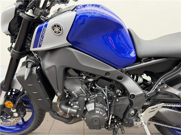 2021 YAMAHA MT-09