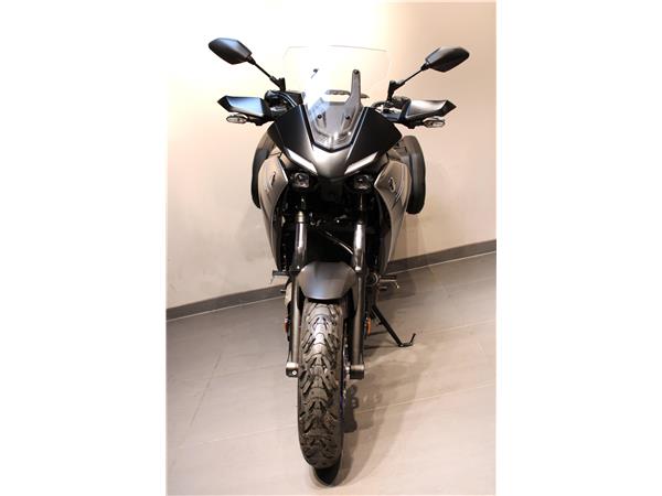 YAMAHA TRACER 7
