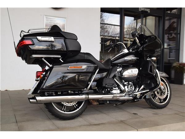 FLTRK Road Glide Limited