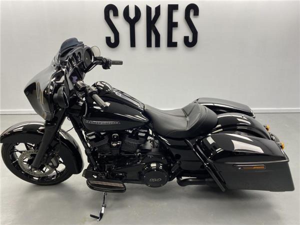 2020 Harley-Davidson Street Glide Special