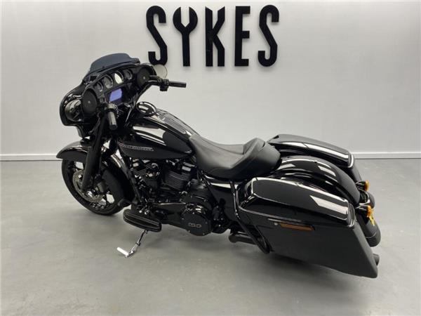 2020 Harley-Davidson Street Glide Special