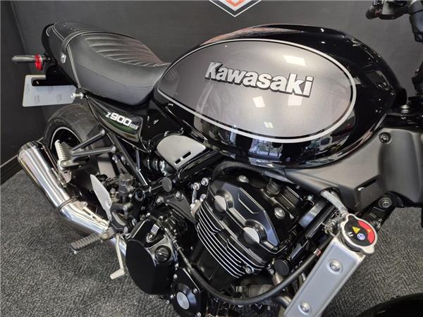 2024 Kawasaki Z900 RS