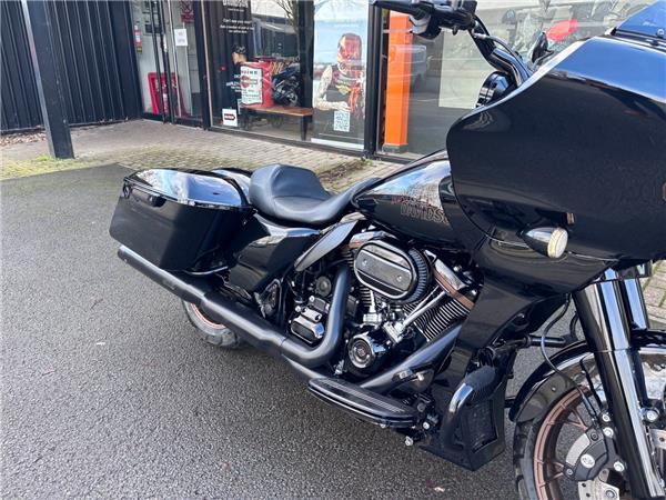 2023 HARLEY-DAVIDSON FLTRXST ROAD GLIDE ST 