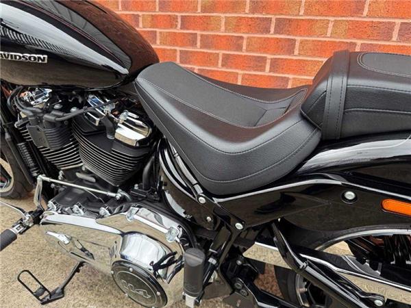 2021 Harley-Davidson Fxbrs Breakout 114 1868 2
