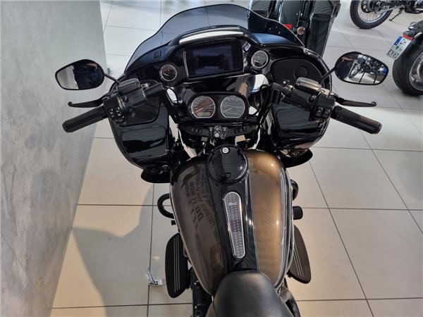 FLTRXS Road Glide Special 