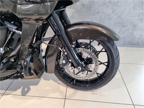 FLTRXS Road Glide Special 