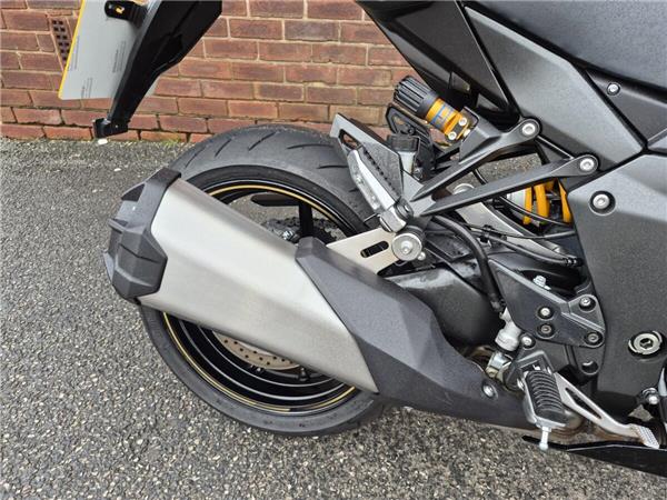 2025 KAWASAKI NINJA 1100 SX SE