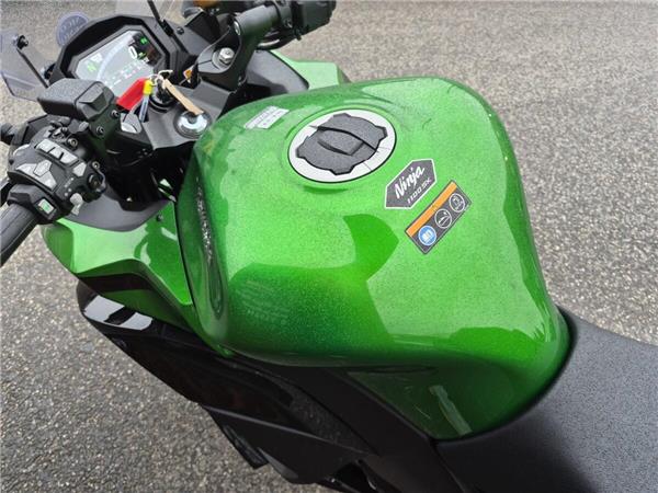 2025 KAWASAKI NINJA 1100 SX SE