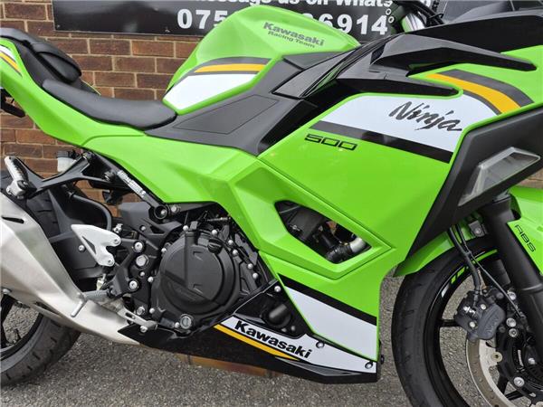 2025 KAWASAKI NINJA 500 SE