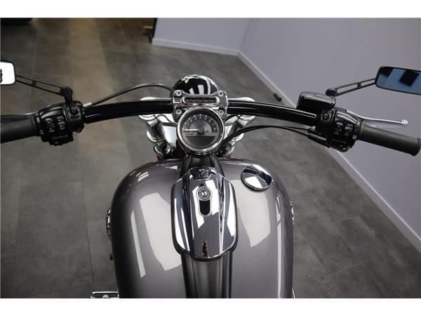 2015 Harley-Davidson Breakout