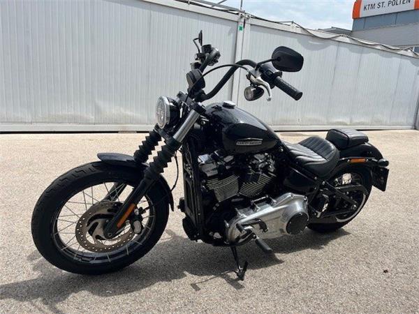 2025 Harley-Davidson Softail Street Bob FXBB