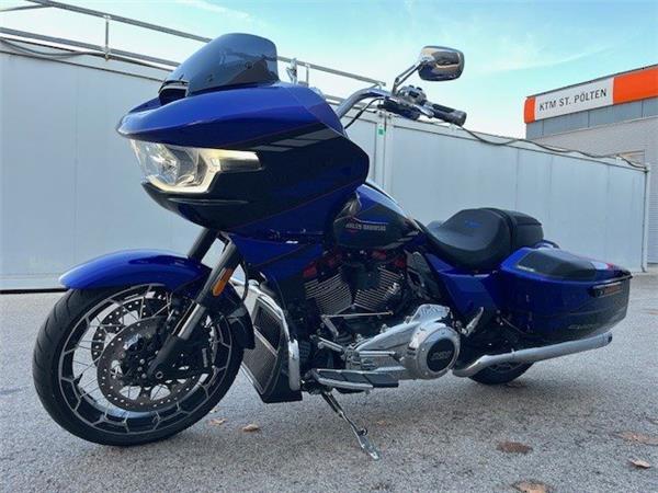 2025 Harley-Davidson CVO Road Glide FLTRXSE