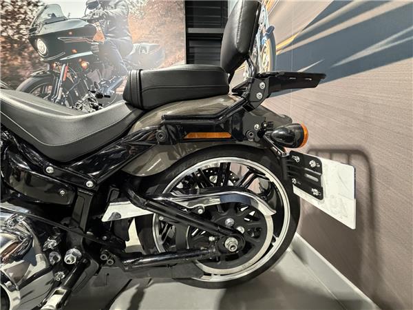 2020 HARLEY-DAVIDSON BREAKOUT
