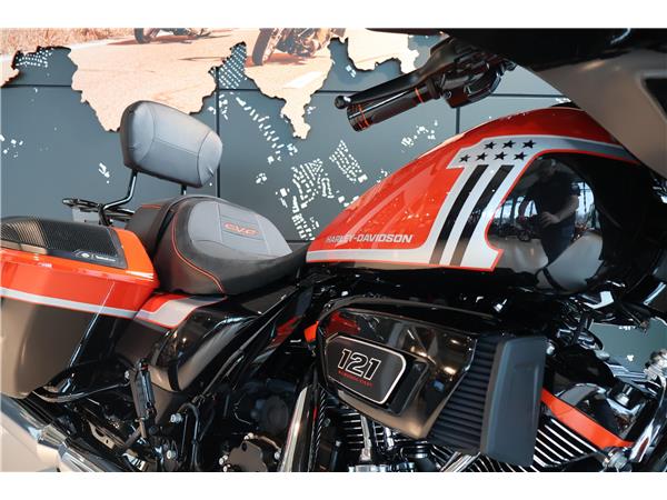 2024 harley-davidson FLHXSE Street Glide CVO 121