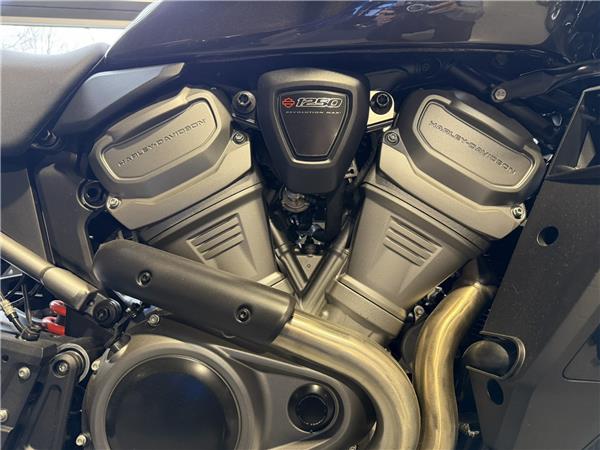 2022 HARLEY-DAVIDSON PAN AMERICA